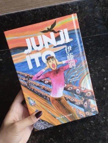Mangá Junji Ito "Fragmentos do Horror"