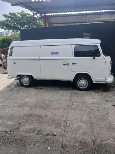 Volkswagen Kombi Furgão 2004