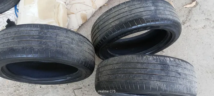 Pneus 3 185/55/16 e 2 185/65/15