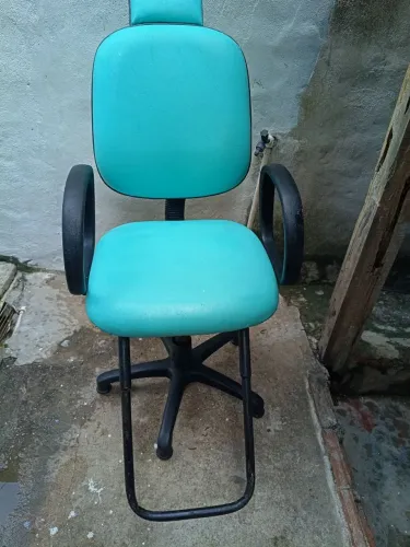 Cadeira de barbeiro valor 300