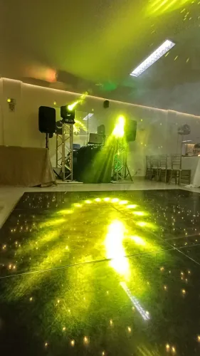DJ, SOM, ILUMINAÇÃO, PALCO, PISTA, TELÃO DE LED E SKYPAPER