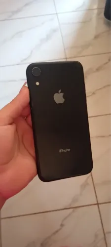 iPhone semi novo