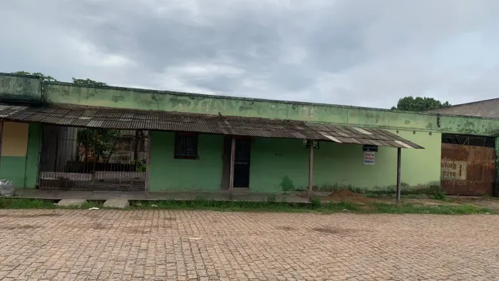 Vendo essa casa em Caracaraí
