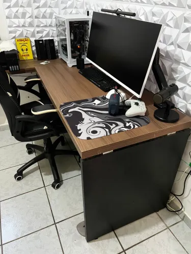 Escrivaninha 120x60 