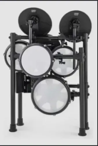 Vendo bateria eletrônica