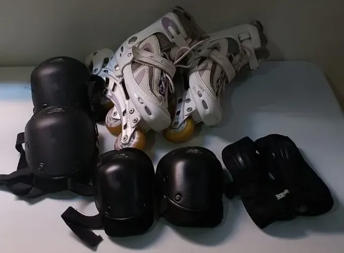 Patins Inline Oxer - Tam. 36-39 (ajustável) + Kit de Proteção Completo