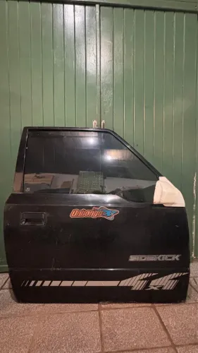 porta dianteira suzuki sidekick vitara 1997