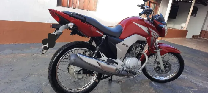 TITAN 150 COMPLETA, ORIGINAL. Só venda.