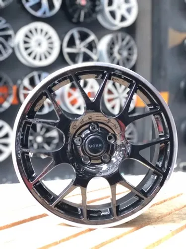 Jogo de roda aro 18 vorx vx 35 5x100 fox polo nivus Virtus 