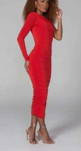 Vestido vermelho de festa