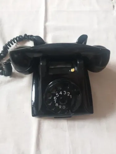 TELEFONE ANOS 60 ERICKSSON HOLANDES HERDADO DE MINHA AVO