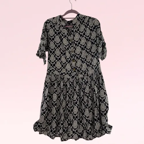 Vestido estampado floral azul