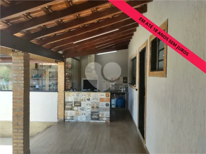 Casa com 2 quartos à venda em Centro - SP