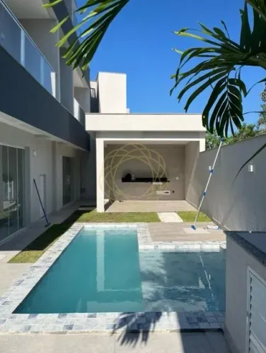 Casa Condomínio Dream Garden II (Vargem Pequena) - 4 Suítes - 212m²