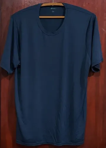camiseta dri fit azul petroleo hering