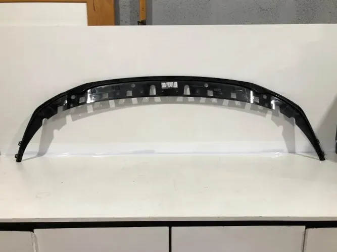 Spoiler do parachoque dianteiro BMW Serie 1 M 135I XDRIVE 2021 BG3138