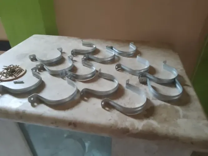 Abraçadeira Tipo U3