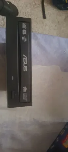 Leitor de DVD Sata pra PC  em bom estado 