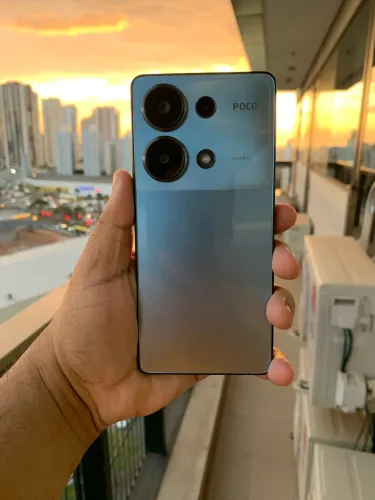 POCO M6 PRO ( 512GB COM 12 RAM )