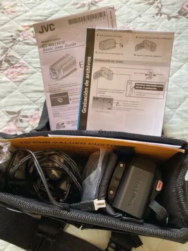 Mini filmadora JVC Everio GZ MS110 