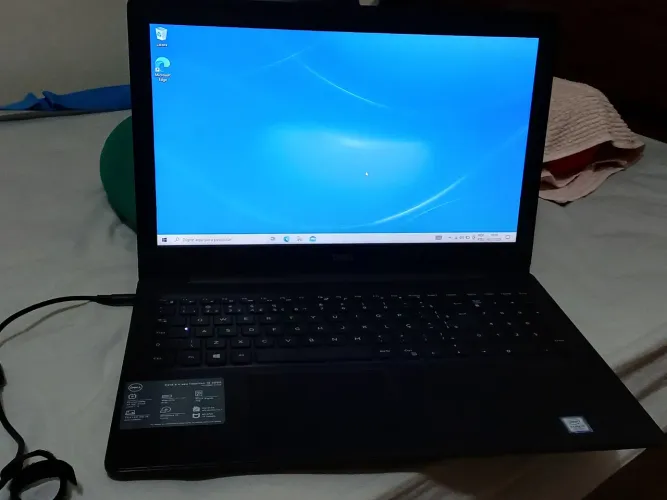 Dell Inspiron 15 3000, I15 3583-A3Xp  8G 1TB HD como novo