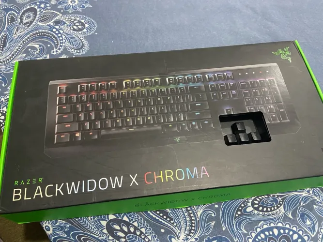 Teclado Gamer Razer BlackWidow X Chroma