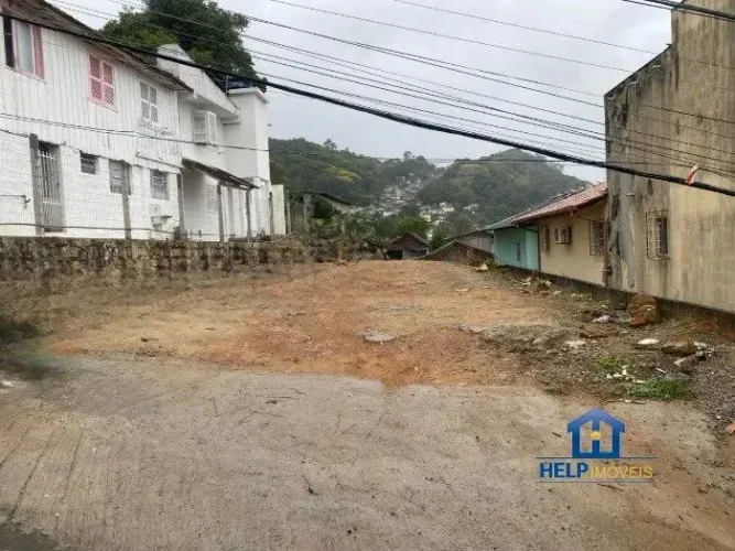 Terreno a Venda no Centro de Florianópolis, SC