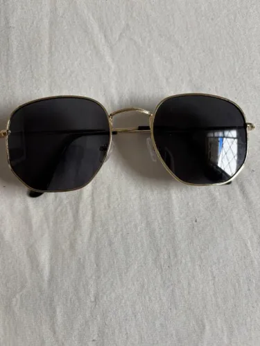 Óculos de sol hexagonal com proteção uva e uvb