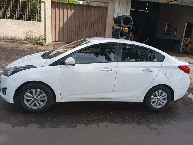 Hyundai HB20S C.plus/c.style 1.6 Flex 16V Mec.4p 2014