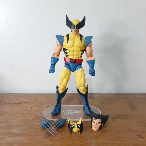 Wolverine '97 marvel legends + mais brinde