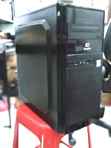 Computador Intel® Dual-Core J1800 - Ideal para Casa e Escritório!
