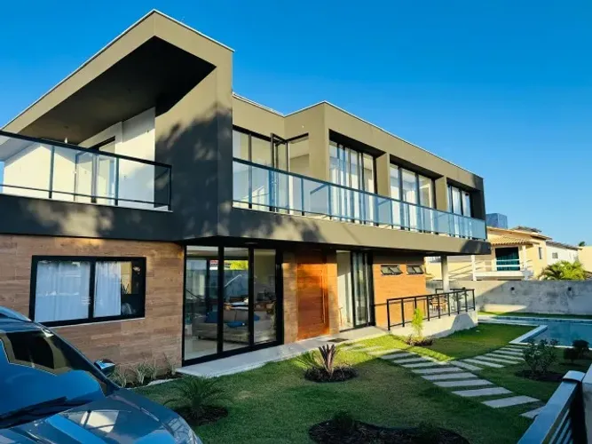 Casa Alto Padrão em Barra de Jacuípe, 6 Suítes (com ar), Piscina, Área Gourmet e Jogos