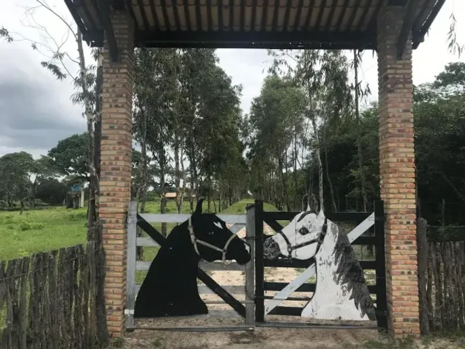 Oportunidade Rara em Beberibe-CE: Fazenda Gamelas e Malaquias à Venda! 