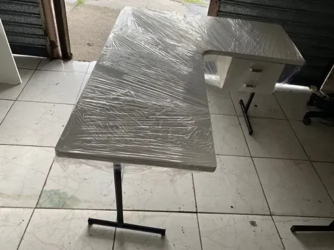 - mesa branca nova