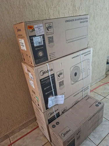 Ar condicionado Midea AI Ecomaster 18.000btus quente e frio
