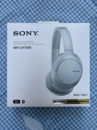 Fone de ouvido Sony WH-CH710N Noise Canceling