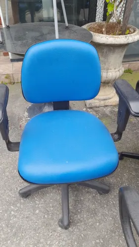 Cadeira executiva ergonômica Nr17 - semi nova