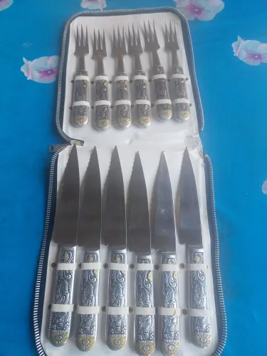 Talheres prata e inox pra churrasco...