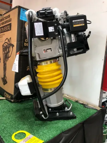 Compactador de solo