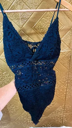 Body de renda preto