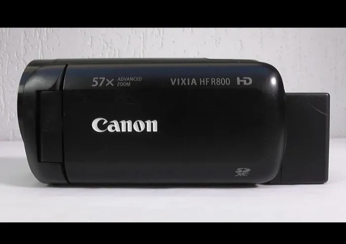 Filmadora Cânon Vixia HF R800