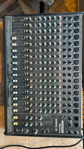 Mesa de Som Wattsom AMBW 16 Canais