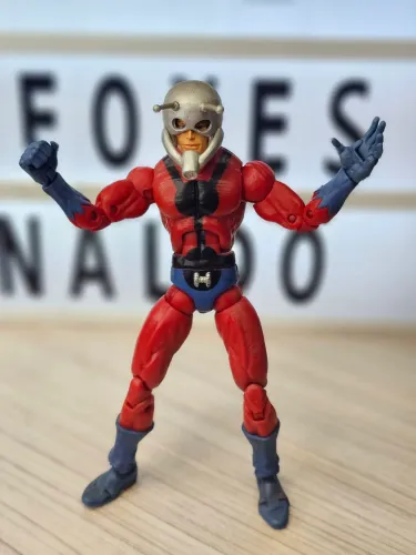 Marvel Legends Homem Formiga