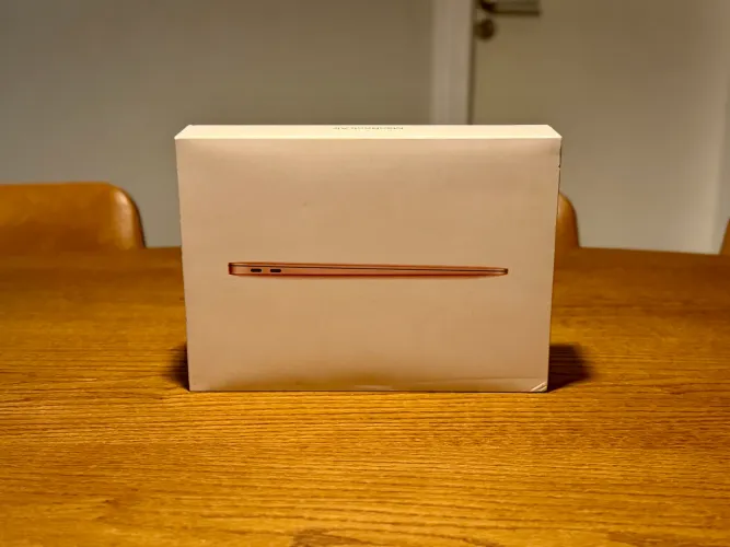 MacBook Air 13 Polegadas M1 8GB 256SSD Dourado - NOVO/Lacrado 