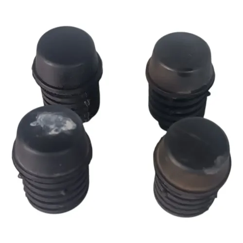 Kit Batente Borracha Capô Chevrolet Tracker 2021 2022 2023