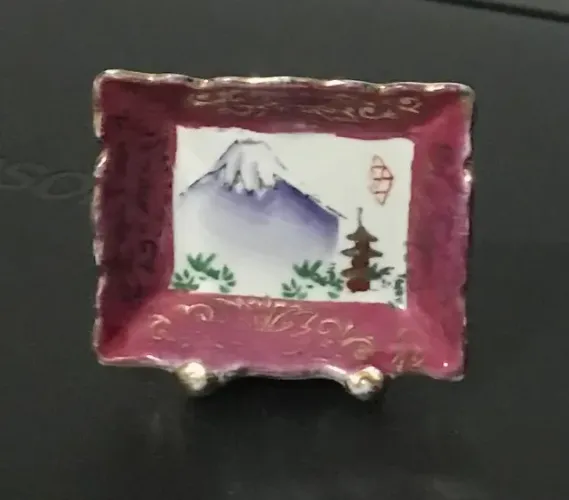 Bibelô em porcelana - mini quadro - antiguidade - década de 1940