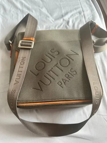 Bolsa Louis Vuitton