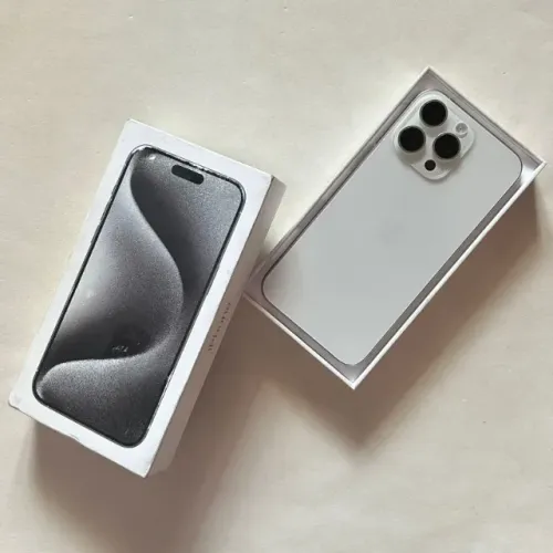 iPhone 15 Pro Max 256GB (Impecável)