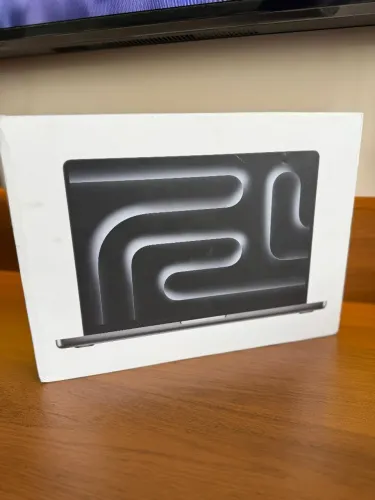 MacBook Pro M4 Pro 14" 512 SSD e 24gb de ram - lacrado