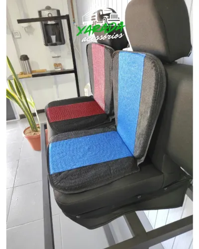 ASSENTO DE NYLON COM MOLAS